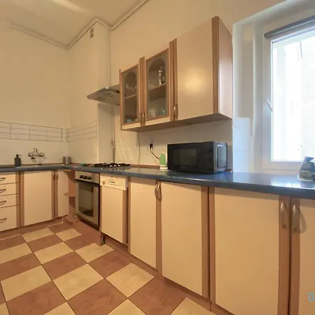 Square - 20 Minutes To Old Town & Seaside Homestay szállás