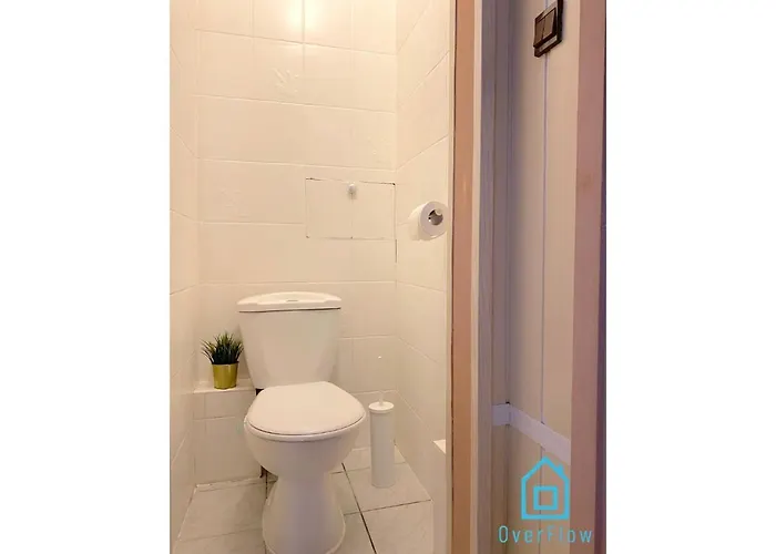 Square - 20 Minutes To Old Town & Seaside Accommodatie bij particulieren *