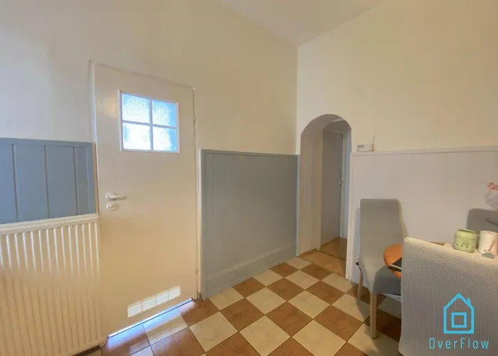 Homestay szállás Square - 20 Minutes To Old Town & Seaside