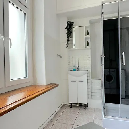 Square - 20 Minutes To Old Town & Seaside 格但斯克